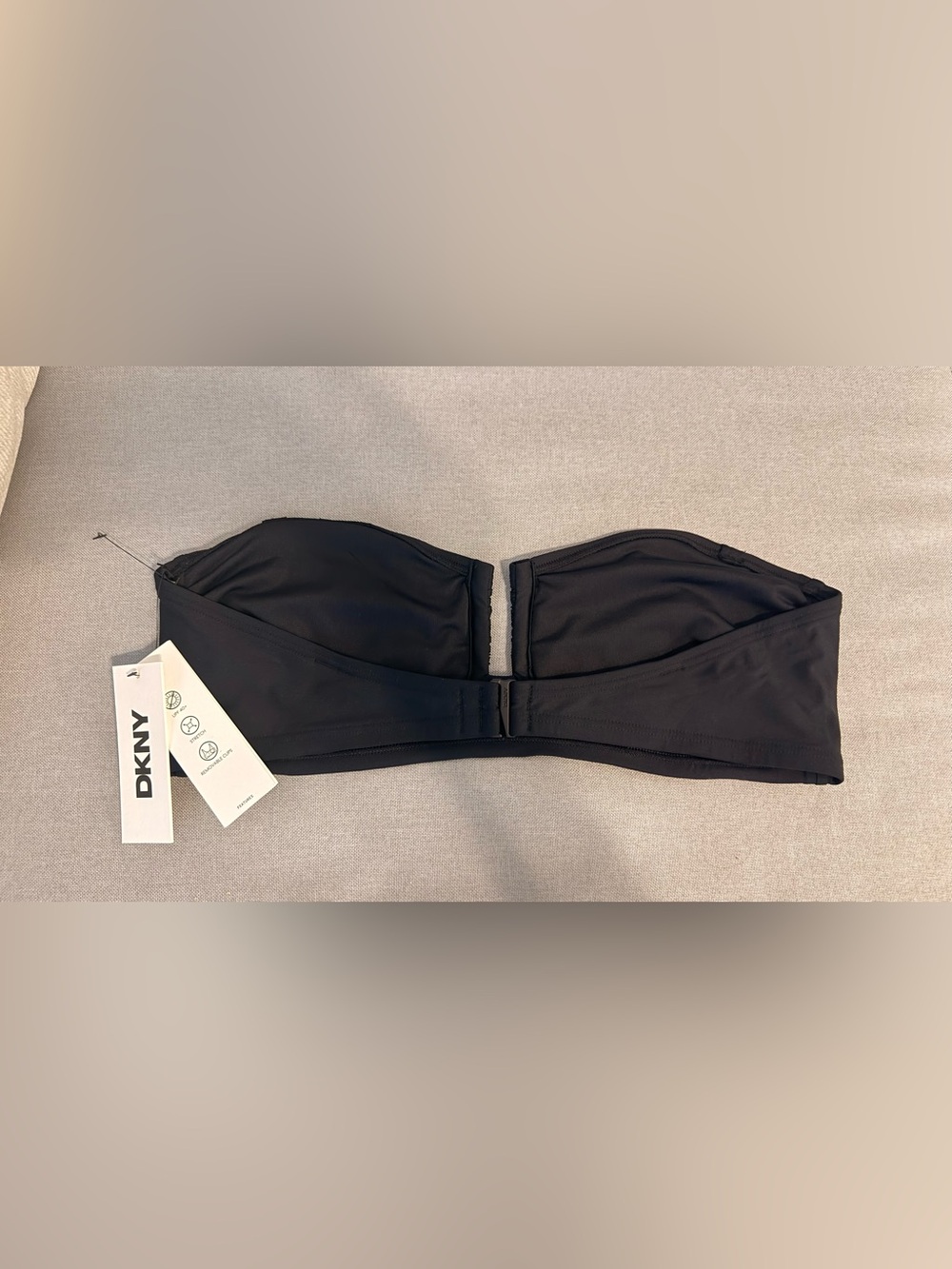 DKNY Black Strapless U-Wire Bikini Top Size L NWT - Picture 5 of 5